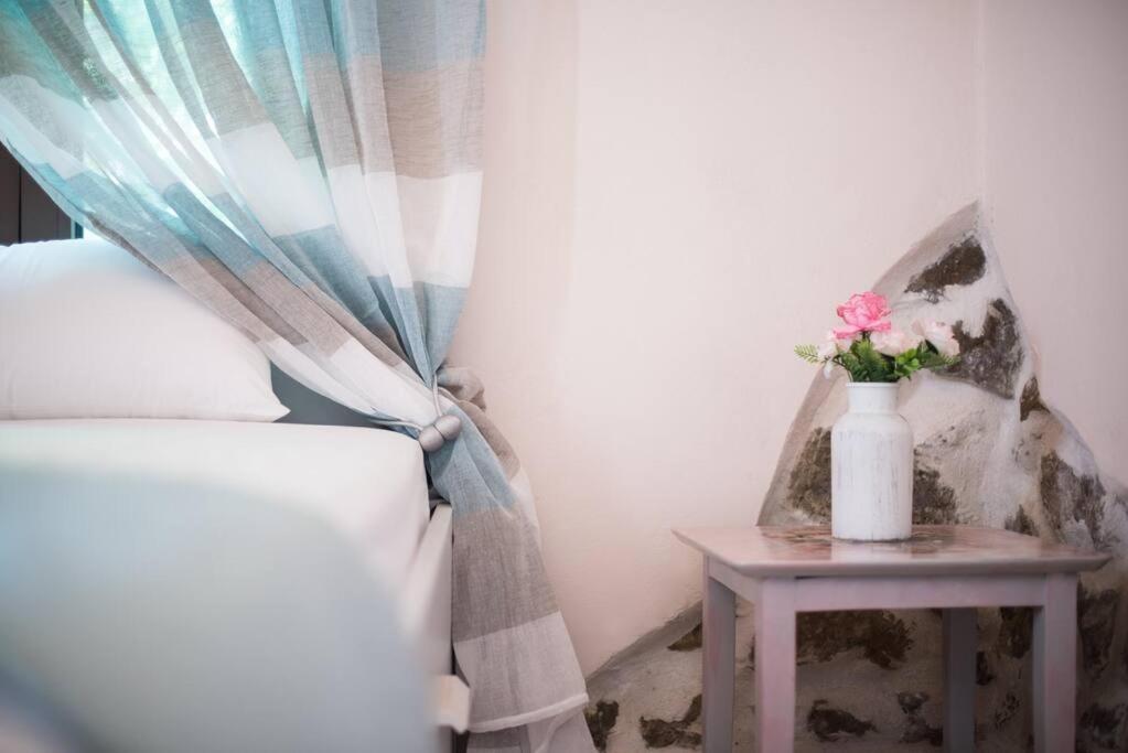 Papa-Antonis Stone House Villa Zaros Ngoại thất bức ảnh